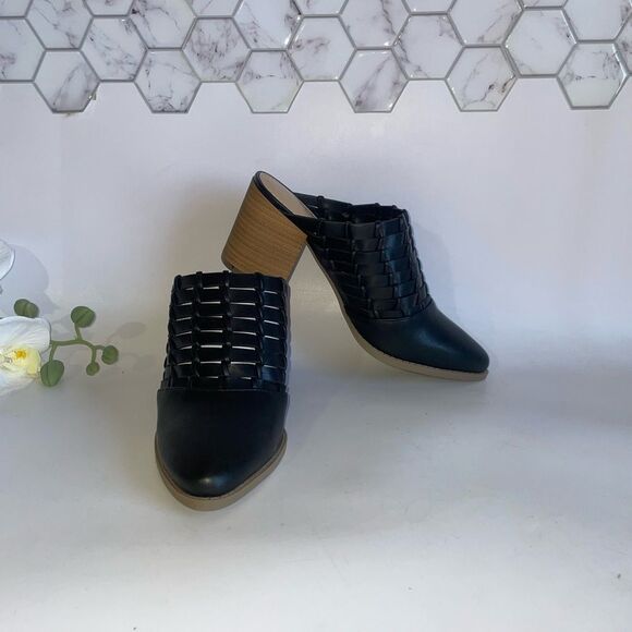 NEW! 🎊 LC Lauren Conrad Black Mules - Picture 6 of 8